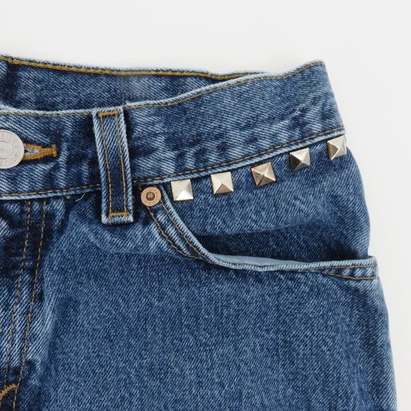 Levis Women SEE MEASUREMENTS Custom Pyramid Stud Cat Kittens Cut Off Jean Shorts - Picture 4 of 11